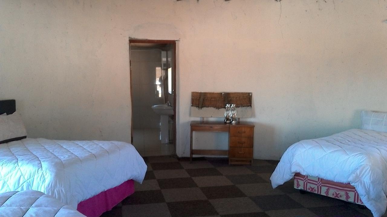Sani Stone Lodge Mokhotlong Exteriör bild
