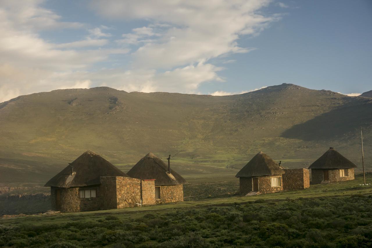 Sani Stone Lodge Mokhotlong Exteriör bild